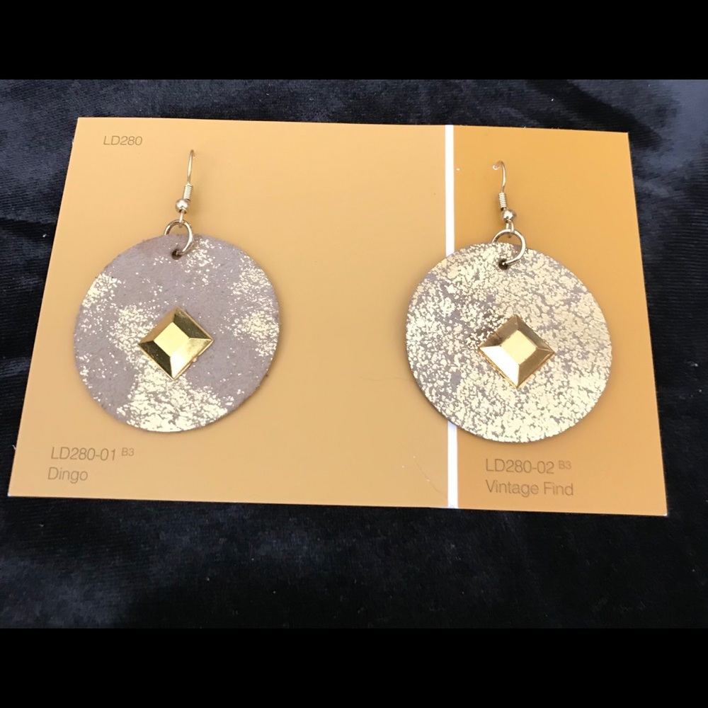 Custom Handmade Fashion Earrings